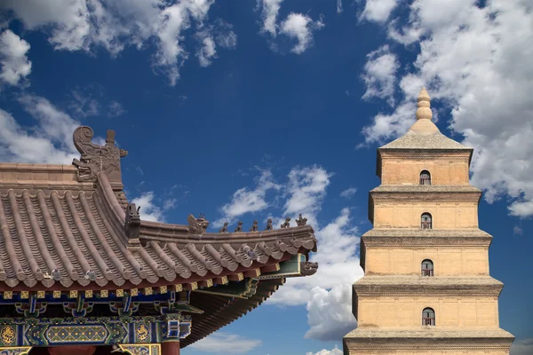 La pagoda gigante del ganso salvaje o gran pagoda del ganso salvaje, es una pagoda budista ubicada en el sur de Xian (Sian, Xi 'an), provincia de Shaanxi, China. —  Fotos de Stock