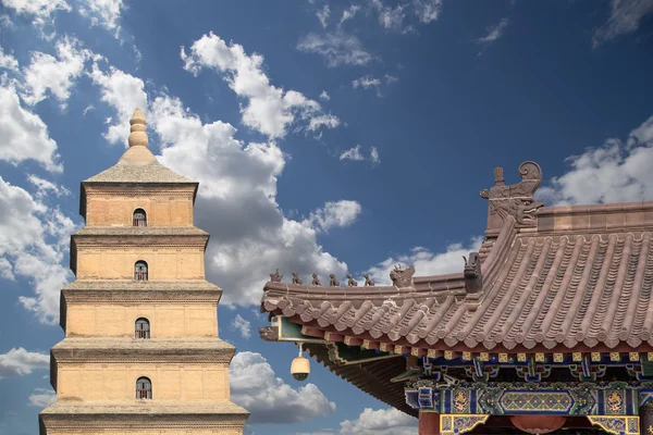 巨型大雁塔或大雁塔是位于南部西安仙西安），中国陕西省的一座佛教宝塔 — 图库照片