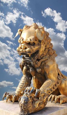 Yasak Şehir bronz bir Çinli ejderha heykeli. Beijing, Çin