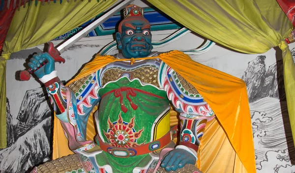 Dharmapala (protetor do dharma), templo budista em Pequim, China . — Fotografia de Stock