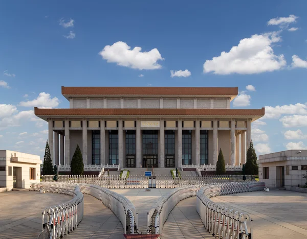Mausoleum von Mao Zedong, Platz des Himmlischen Friedens, Peking, China — Stockfoto