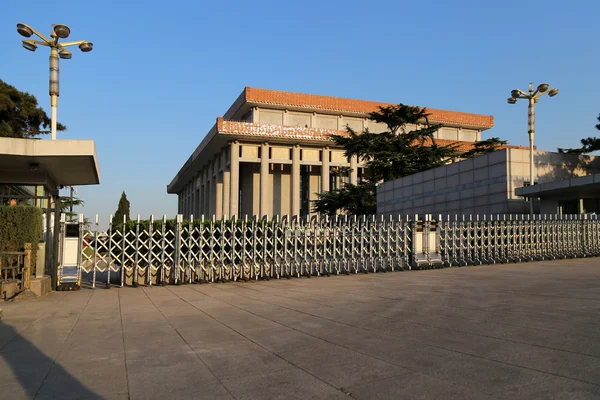 Mausoleum von Mao Zedong, Platz des Himmlischen Friedens, Peking, China — Stockfoto