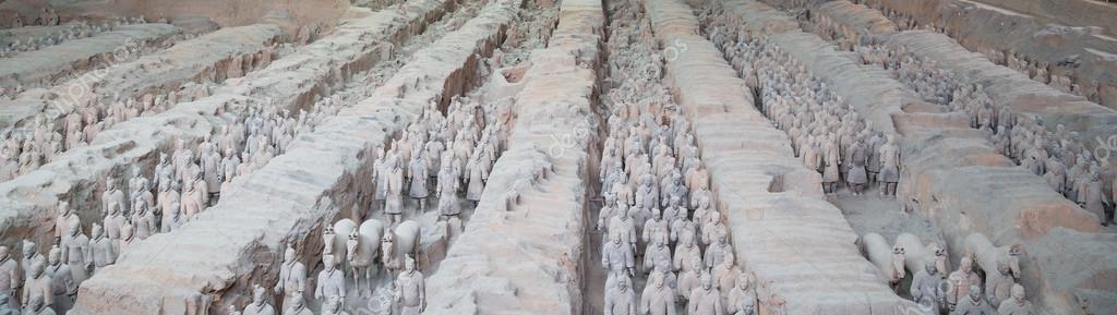 Qin dynasty Terracotta Army, Xian (Sian), China — Stock Image Qin dynasty Terracotta Army, Xian (Sian), China Royalty Free Stock Images