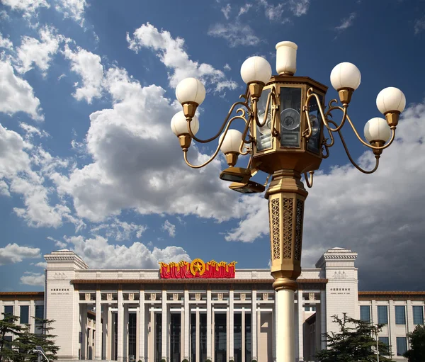 Nationales Porzellanmuseum auf dem Platz des Himmlischen Friedens, Peking, China — Stockfoto