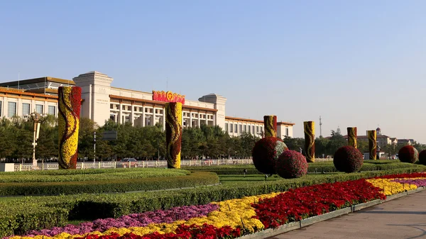 Tiananmen Square -- ist ein großer Stadtplatz im Zentrum von Peking, China — Stockfoto