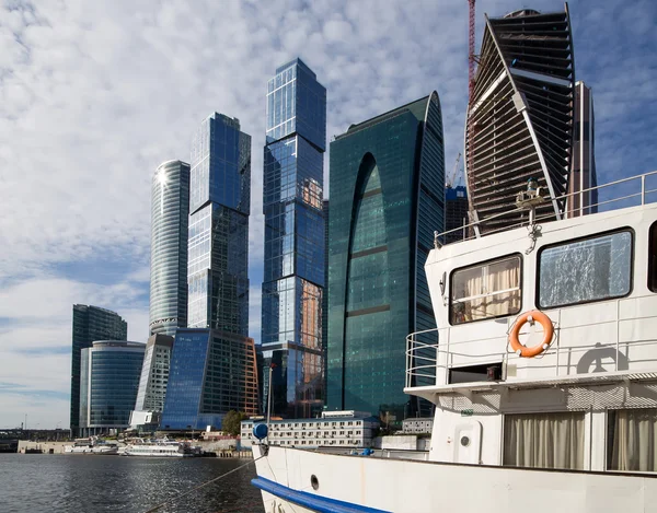 Хмарочоси міжнародного бізнес-центру (місто), Москва, Росія — стокове фото