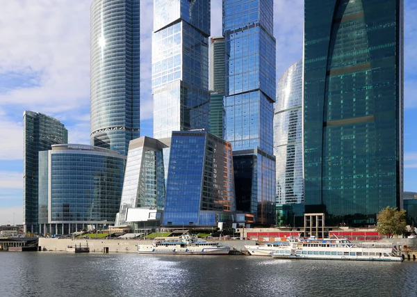 Хмарочоси міжнародного бізнес-центру (місто), Москва, Росія — стокове фото