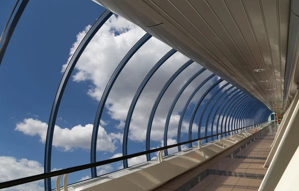 Footbridge Bagration en el Centro de Negocios de la ciudad de Moscú, Rusia — Foto de Stock