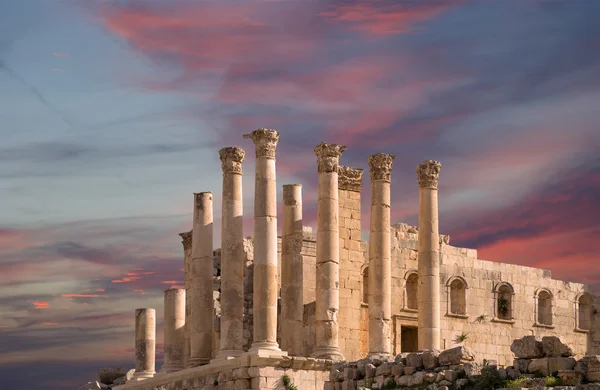 Zeus Tapınağı, jerash (Antik gerasa), başkenti ve en büyük jerash governorate, Ürdün, Ürdün şehri — Stok fotoğraf
