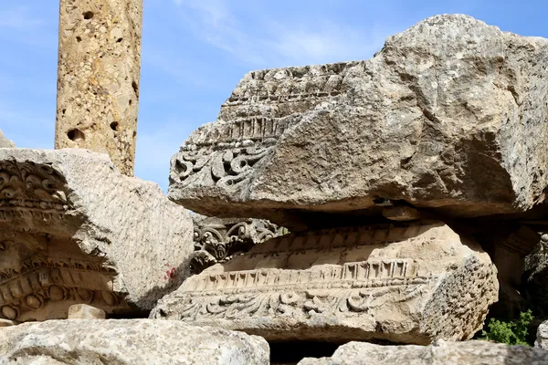 Ρωμαϊκά ευρήματα στην πόλη της jerash (ΓΕΡΑΣΑ της αρχαιότητας), Ιορδανίας, πρωτεύουσα και μεγαλύτερη πόλη της jerash Κυβερνείο, Ιορδανία — Φωτογραφία Αρχείου