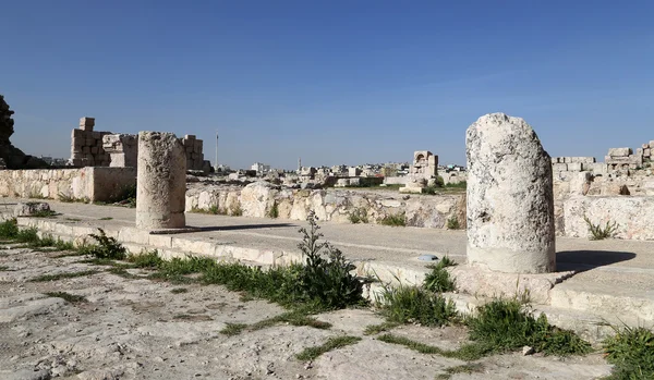 安曼市标志性建筑 — — 老罗马城堡山、 约旦 — 图库照片