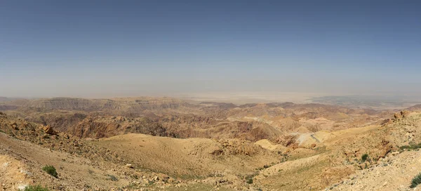 panoráma sivatagi hegyi táj, Jordánia