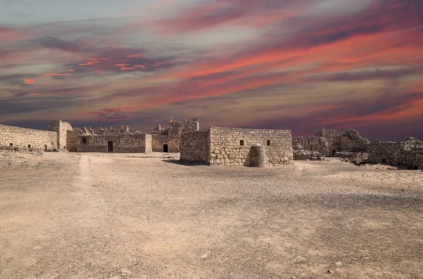 Ruinas del Castillo de Azraq, Jordania central-oriental, 100 km al este de Ammán — Foto de Stock