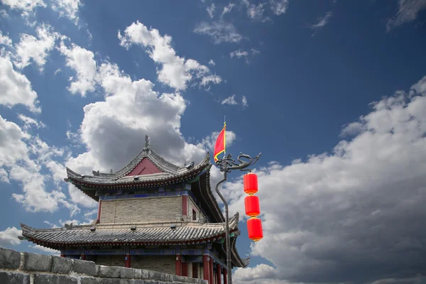 Fortificações de Xian (Sian, Xi 'an) uma antiga capital da China- representam uma das mais antigas e melhor preservadas muralhas da cidade chinesa — Fotografia de Stock