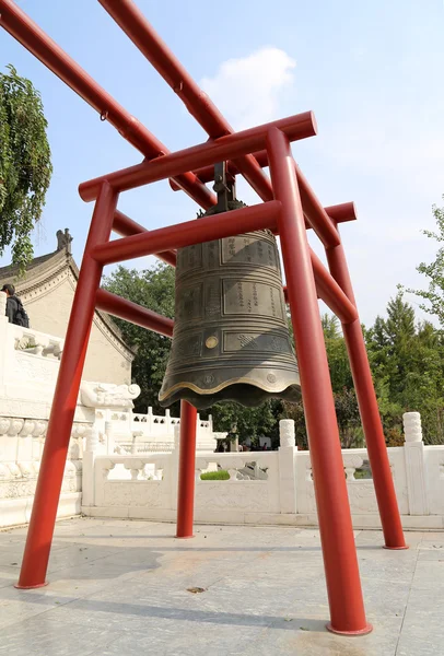 Op het grondgebied reus wilde gans pagode of big wild goose pagoda, is dat een boeddhistische Pagode gelegen in zuidelijk xian (sian, xi'an), provincie shaanxi, china — Stockfoto