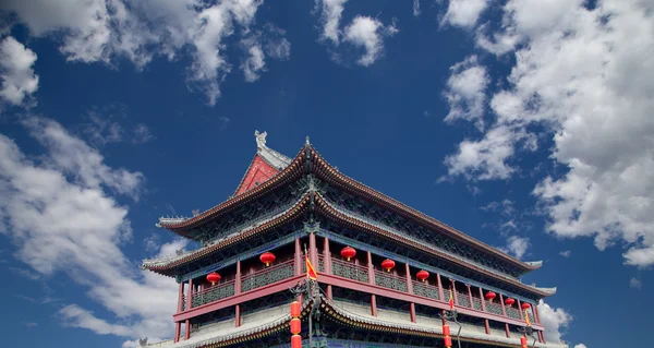 Vestingwerken van xian (sian, xi'an) een oude hoofdstad van china--vertegenwoordigen een van de oudste en best bewaarde chinese stadsmuren — Stockfoto