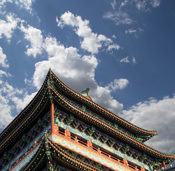 Porta Zhengyangmen (Qianmen). Questo famoso cancello si trova a sud di Piazza Tiananmen a Pechino, Cina — Foto Stock