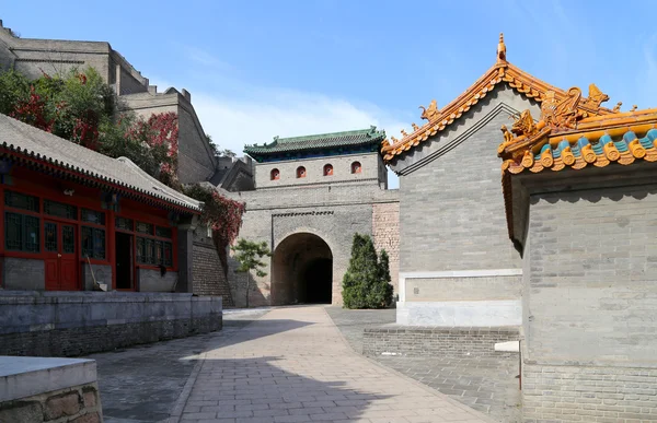 Traditioneller buddhistischer Tempel, Peking, China — Stockfoto