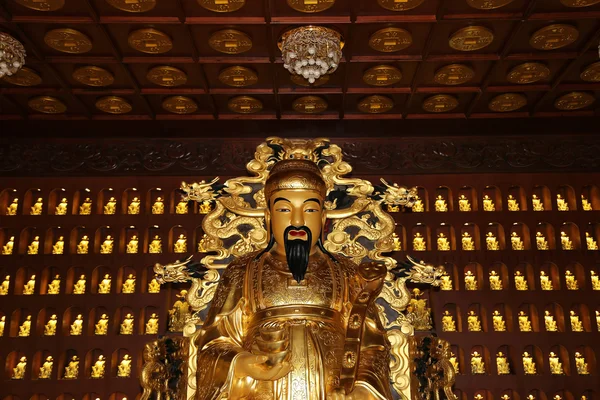Xuanzang의 동상입니다. 큰 야생 거 위 파고다, 시안 (sian, 시안), 산시 성, 중국 — 스톡 사진