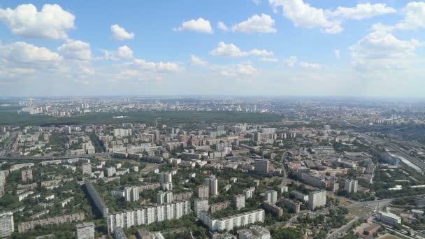 Vue aérienne spectaculaire (340 m) de Moscou, Russie. Vue depuis la tour de télévision d'Ostankino 