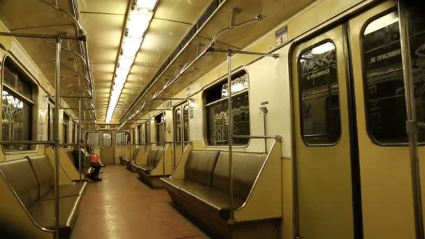 En métro, métro de Moscou (métro), Russie — Video