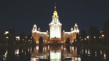 Lomonosov Moskova Devlet Üniversitesi (gece), ana bina, Rusya Federasyonu