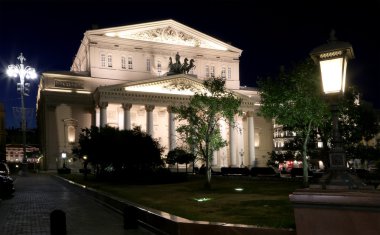 Bolşoy Tiyatrosu (Büyük, Büyük ya da Büyük Tiyatro, Bolşoy olarak da hecelenir), Moskova, Rusya