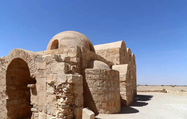 Amman, Ürdün yakınındaki Quseir (Kasr) amra çöl castle. ünlü fresk 's ile dünya mirası. — Stok fotoğraf