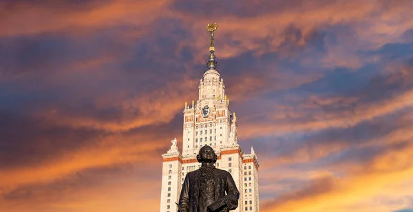 Vista Del Monumento Mikhail Vasilyevich Lomonosov Escultor Tomsky Arquitecto Rudnev —  Fotos de Stock