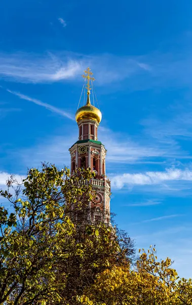 Convento Novodevichy Mosteiro Bogoroditse Smolensky Dia Ensolarado Outono Torre Sino — Fotografia de Stock