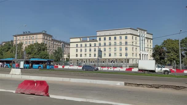모스코 러시아 러시아 2021 러시아 모스크바의한 거리에서 운행되는 — 비디오