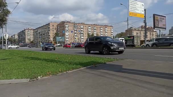 Moscow Russia Juni 2021 Overdag Verkeer Een Van Straten Moskou — Stockvideo