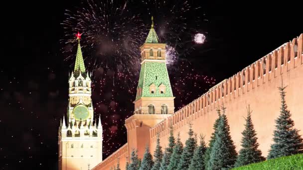 Volleys Firework Splits Millions Lights Moscow Kremlin Russia — Stockvideo