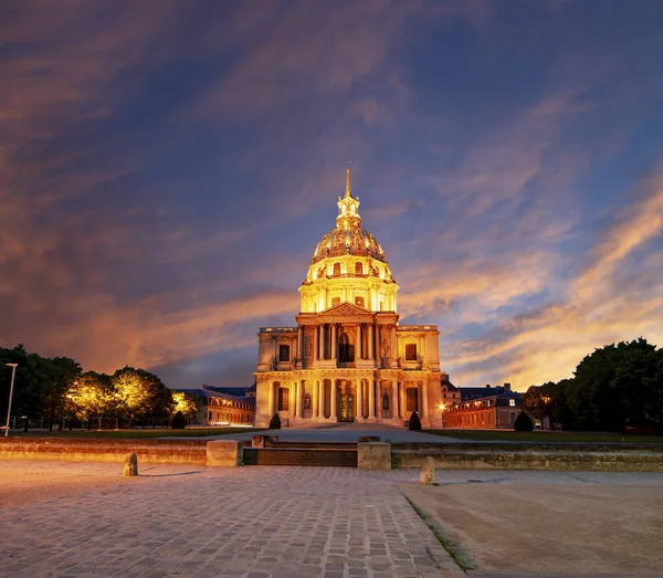 Les Invalides Invalidernas Nationella Residens Natten Paris Frankrike — Stockfoto