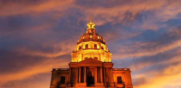 Les Invalides Rokkantak Nemzeti Rezidenciája Éjszaka Párizs Franciaország — Stock Fotó