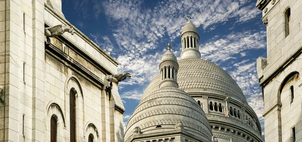 프랑스 파리의 몽마르트르 지역에 스러운 Sacre Coeur Basilica — 스톡 사진