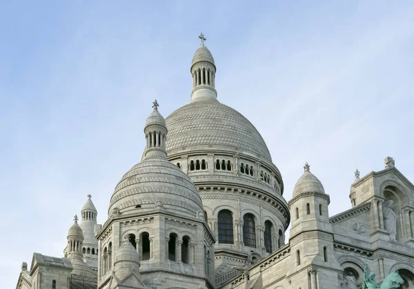 巴黎圣心大教堂 Basilica Sacred Heart Paris 俗称圣心大教堂 Sacre Coeur Basilica 位于法国巴黎蒙马特区 — 图库照片