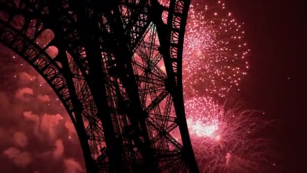 Färgglada Fyrverkerier Över Eiffeltornet Paris Frankrike — Stockvideo