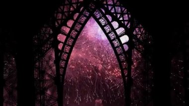 Paris, Fransa 'daki Eyfel Kulesi üzerinde kutlama havai fişekleri 