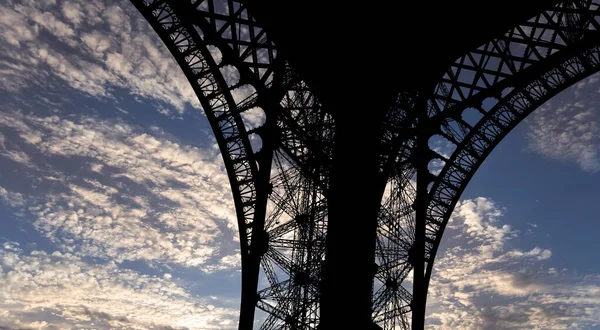 Eiffel Tower Contour Paris France Background Beautiful Sky — Stock Photo, Image