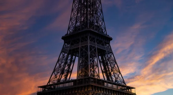 Eiffeltoren Contour Parijs Frankrijk Tegen Achtergrond Van Een Prachtige Lucht — Stockfoto