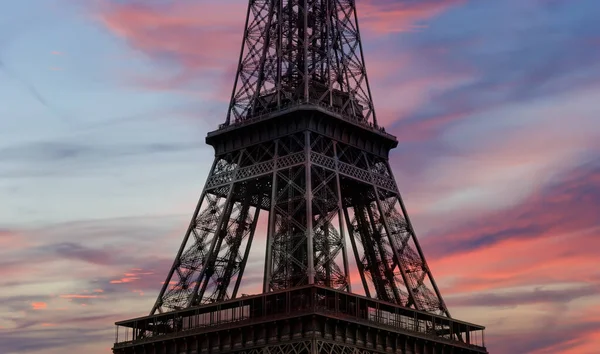 Eiffeltoren Contour Parijs Frankrijk Tegen Achtergrond Van Een Prachtige Lucht — Stockfoto