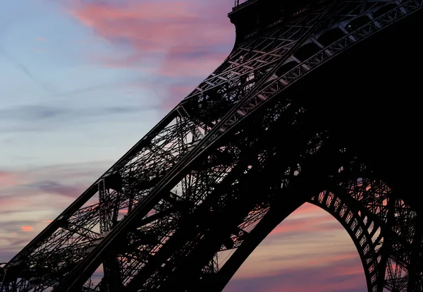 Torre Eiffel Contorno Paris França Fundo Belo Céu — Fotografia de Stock