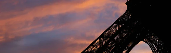 Torre Eiffel Contorno París Francia Sobre Fondo Hermoso Cielo — Foto de Stock