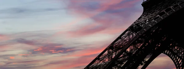 Torre Eiffel Contorno París Francia Sobre Fondo Hermoso Cielo — Foto de Stock