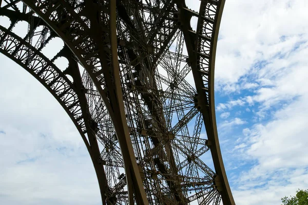 Πύργος Του Άιφελ Στο Παρίσι Γαλλία Στο Φόντο Ενός Όμορφου — Φωτογραφία Αρχείου