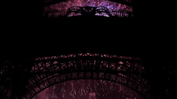Fogos Artifício Coloridos Sobre Torre Eiffel Paris França — Vídeo de Stock