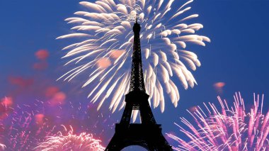 Paris, Fransa 'daki Eyfel Kulesi üzerinde kutlama havai fişekleri 