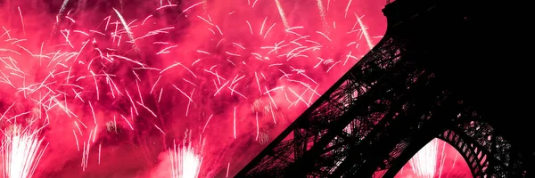 Kleurrijk Vuurwerk Boven Eiffeltoren Parijs Frankrijk — Stockfoto