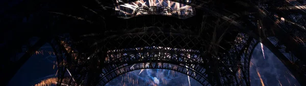 Fogos Artifício Coloridos Sobre Torre Eiffel Paris França — Fotografia de Stock